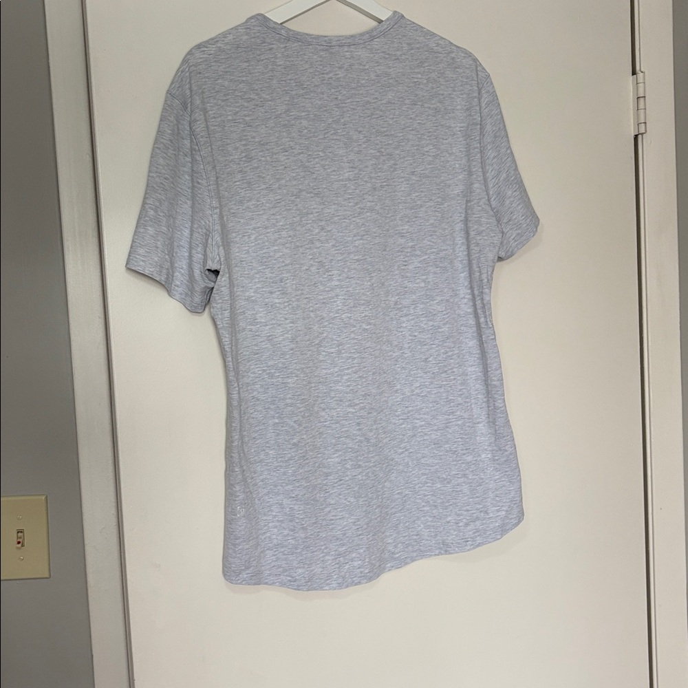 NEW Lululemon 5 Year Basic Tee Heathered Core Ultra Light Grey large Pima Cotton - Picture 5 of 9